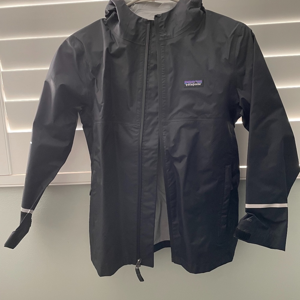 Pantagonia NEW torrentshell 3L jacket